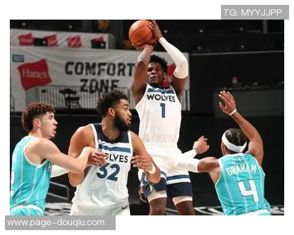 扎克拉文在NBA赛场上的精彩表现与未来发展潜力分析