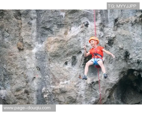 攀岩精神：杭州攀岩队的拼搏历程与成长故事分享